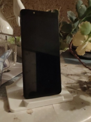 Redmi 6A screen with dead pixels