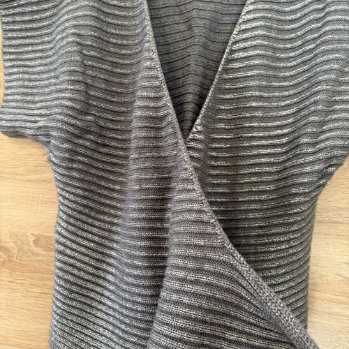 Massimo Dutti knitted blouse like new, grey with silver