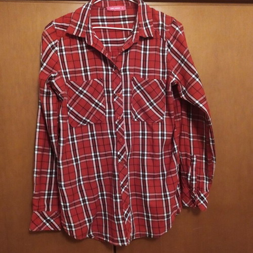Pink Woman winter shirt used red size S