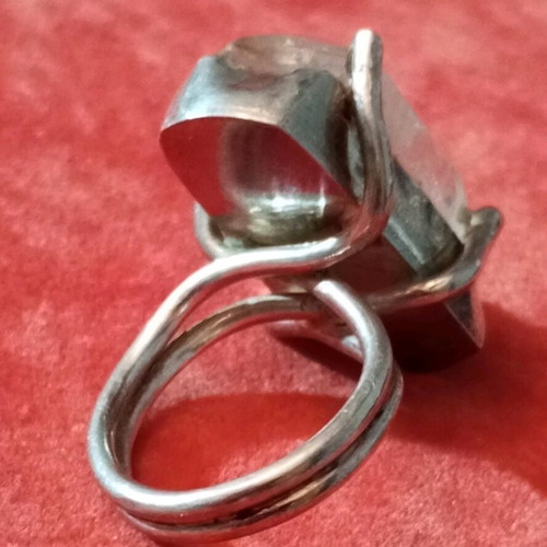 Silver 925 ring with rose quartz like new, stone length 3cm - 1cm