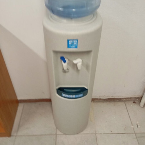 Water dispenser cold and hot water used
