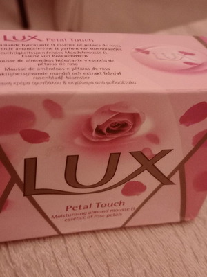 Lux collectible soap like new with almond cream scent and rose petals