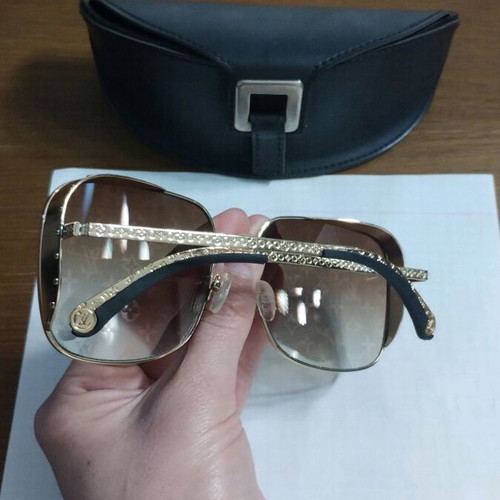 Sunglasses like new