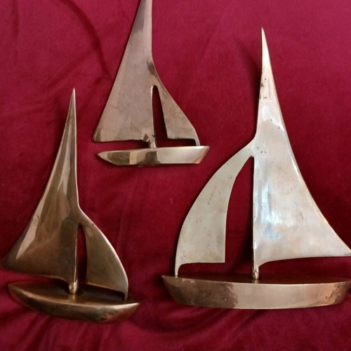 Solid brass sailboats like new, pack of three