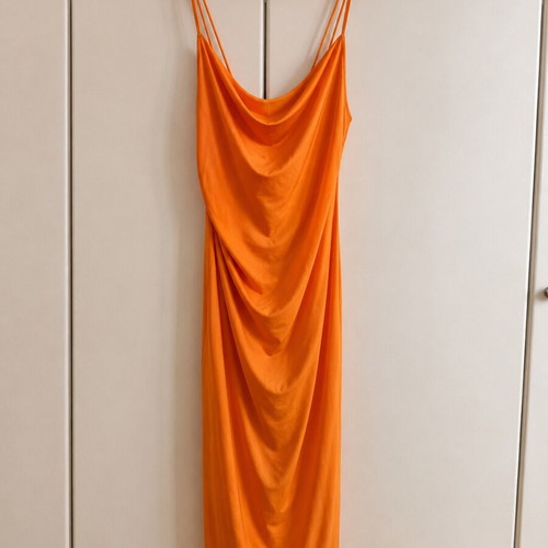 Summer dress new, size M, orange