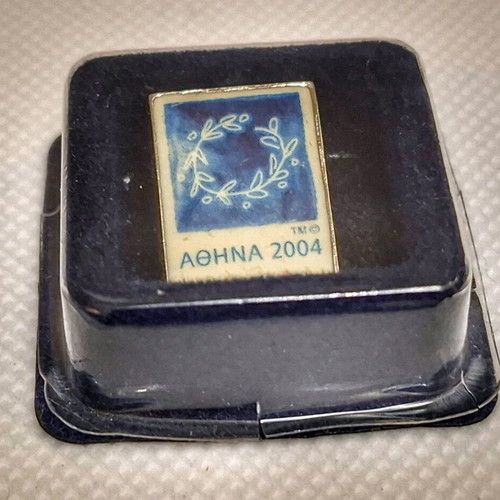 Rare collectible pin Athens 2004 like new