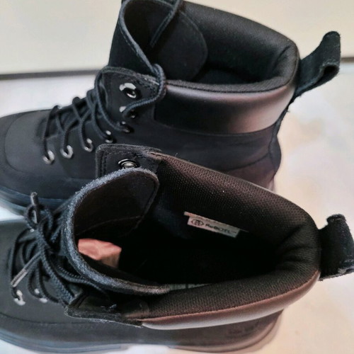 Timberland Sky Lace leather boots new, black