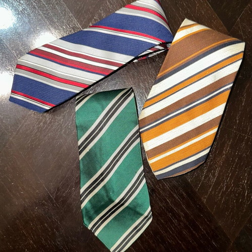 Set of 3 men's striped ties like new, vintage style