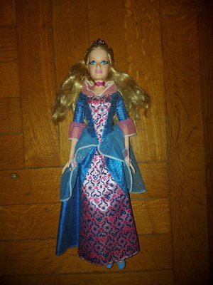 Barbie Sleeping Beauty 2007 σαν καινούργιο με παπούτσια και τιάρα