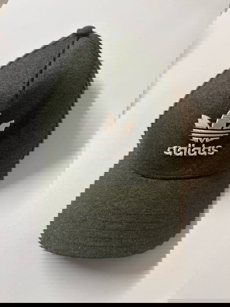 Adidas χακί καπέλο