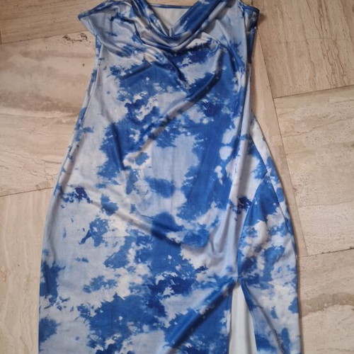 Dress like new, white and blue, large front slit, size S