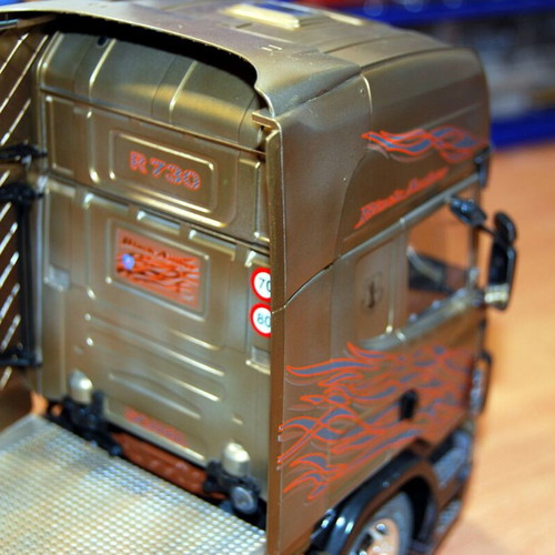 Scania R730 plastic model 1/24 new