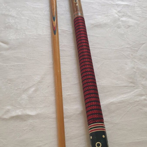 Billiard cue used 72 cm + 72 cm