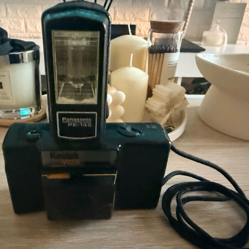 Kodak VR35 35mm with Panasonic PE-145S flash used