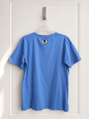 Bodymax Men's Graphic T-Shirt light blue size L used