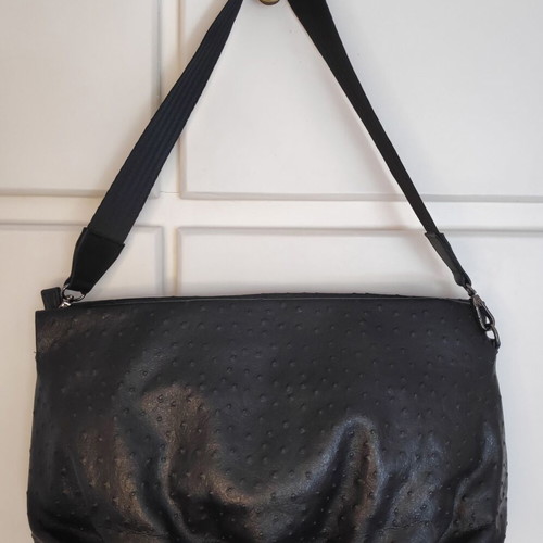 Christina Malle black shoulder clutch bag like new, faux leather