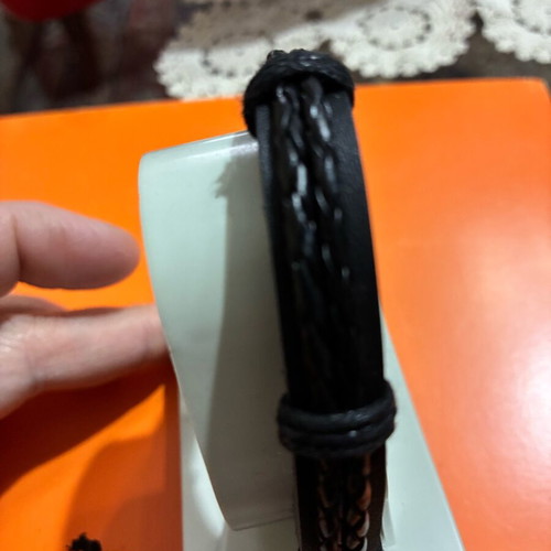 Leather bracelet new black