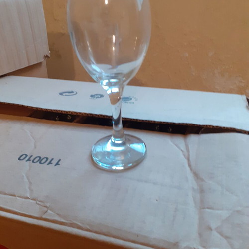 Set of 24 stemmed glasses new, in packaging