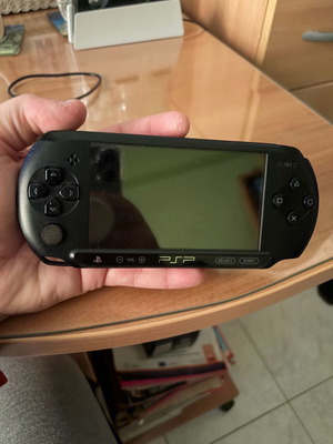 Sony PSP 1004 употребяван в много добро състояние
