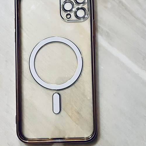 iPhone 11 Pro Max case transparent with gold details and MagSafe like new