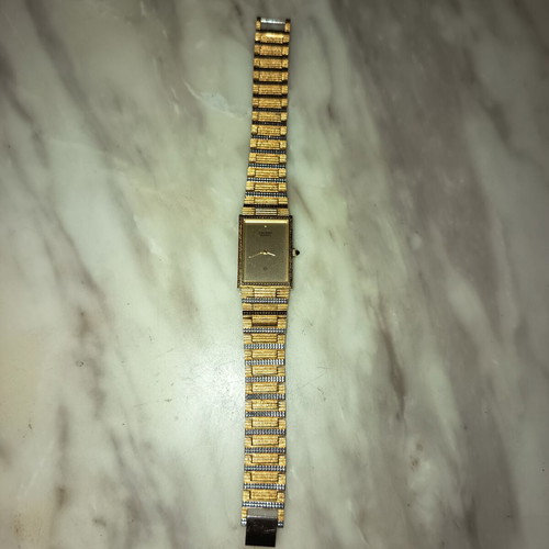 Orient quartz women's watch like new, gold and silver