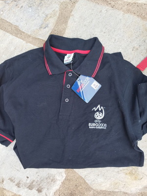 Euro 2008 collectible set with bag, medium T-shirt, official ball and bonus Hellas ball