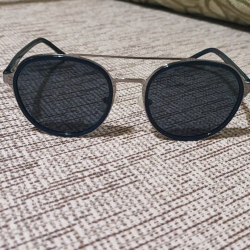 Brut sunglasses with blue lenses like new