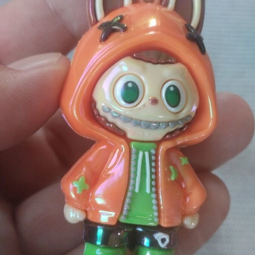 Labubu keychain new, orange