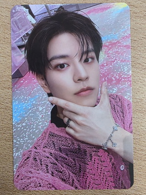 Stray Kids Seungmin Photocard in Like New Condition