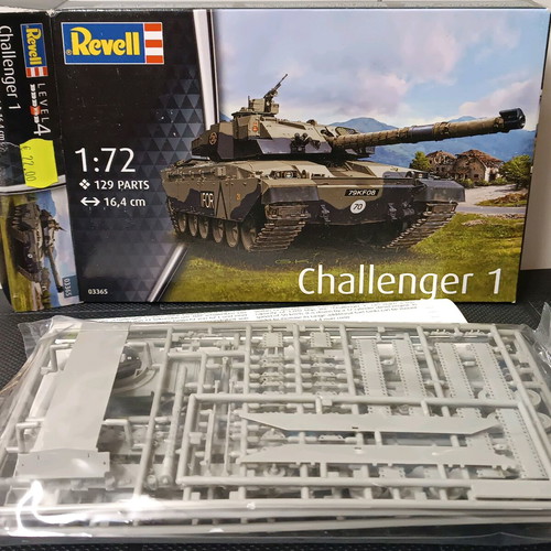 Challenger 1 1:72 tank model kit new by Revell