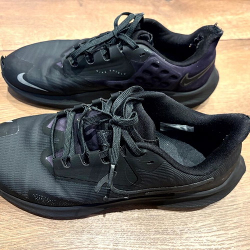 Nike Air Zoom Pegasus 39 Shield running shoes, size 41, black