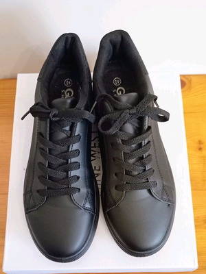 Sneakers GOGO νούμερο 40 καινούργια μαύρα αθλητικά