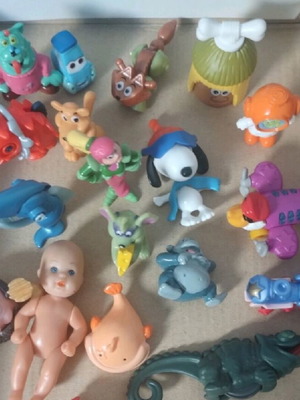 Vintage figures used from Kinder and other brands