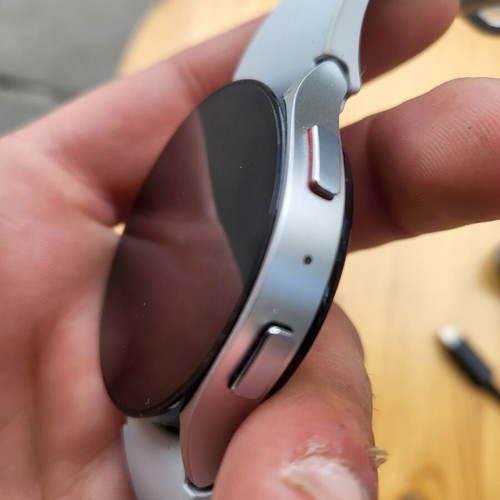 Samsung Galaxy Watch 6 like new smart watch with AMOLED display