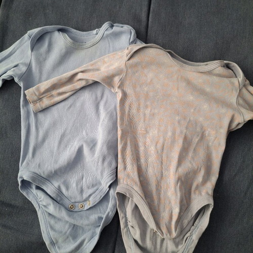 Baby bodysuits used, 2-6 months, pack of 2, brand Sinsay