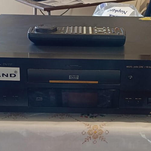 Pioneer DVD DV 717 like new