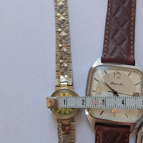 Zaria, Caika, Raketa mechanical watches used, set of three
