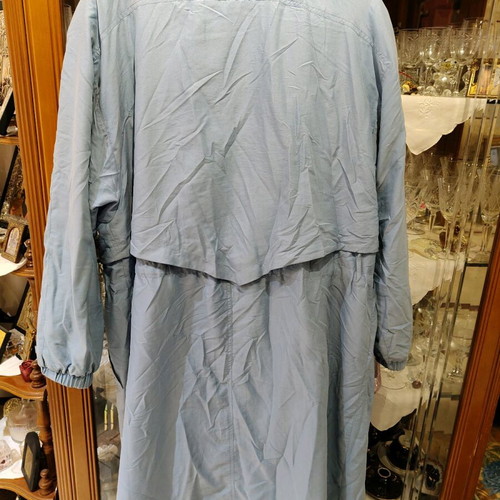 Women's trench coat like new, turquoise, size L, suede fabric