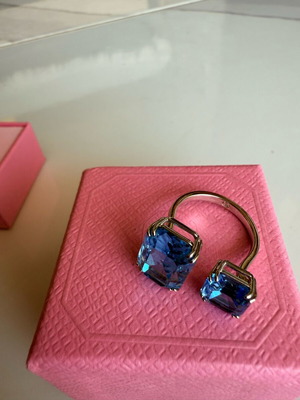 Ανοιχτό δαχτυλίδι Millenia Swarovski με μπλε κρύσταλλα ροδίου