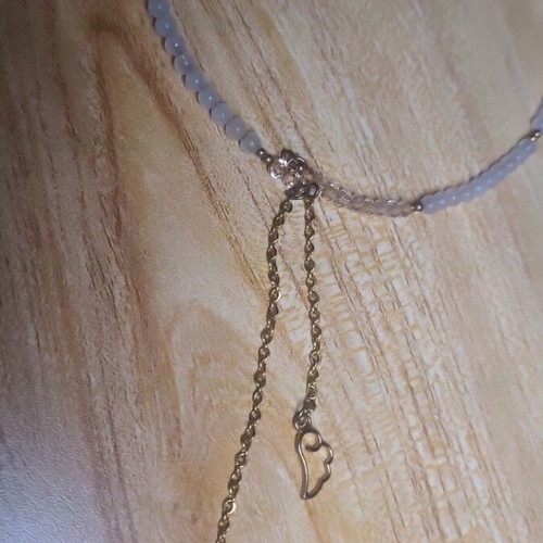 Choker necklace with butterfly like new, pink