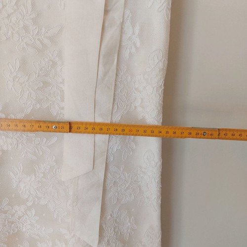 Wedding dress used, handmade with lace and tulle, size S