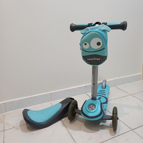 SmarTrike scooter like new for toddlers 15 months to 5 years