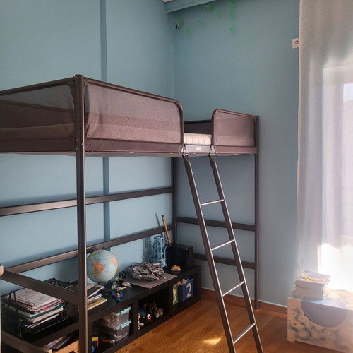 Children's loft bed like new, metal, gray with ladder
