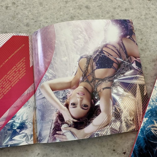 Jennifer Lopez Love? CD deluxe edition like new, pop