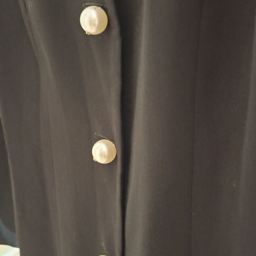 Women's jacket size 2 like new, black with pearl buttons