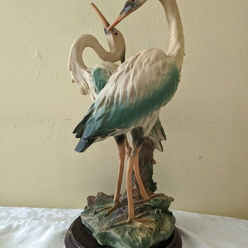 Decorative porcelain birds matt used, with wooden base
