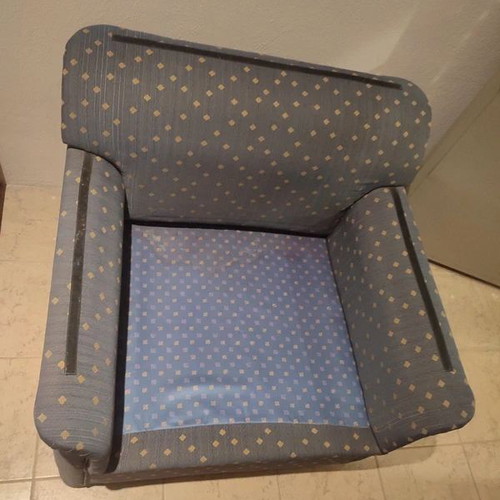 Armchair used, blue jacquard fabric with wooden frame 90x90x80 cm