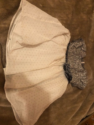 Dress warm and festive for girl 9-12 months like new