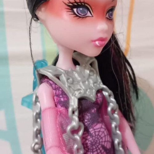 Monster High Draculaura Doll "Haunted Getting Ghostly" like new