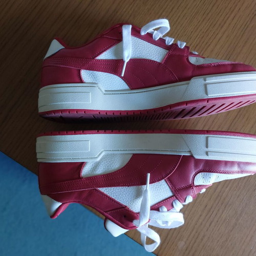 Puma sneakers like new, white and red, size 48